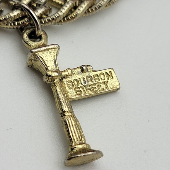 Vintage New Orleans Charm Bracelet Gold Tone 7" Fold Over Clasp - Picture 8 of 13